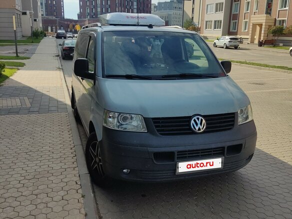 2005 Volkswagen Transporter, серый, 1300000 рублей