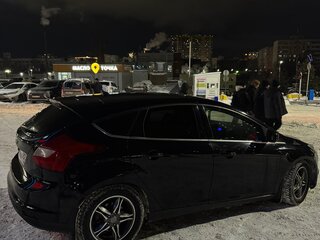 2012 Ford Focus III, чёрный, 700000 рублей, вид 3