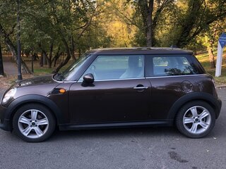 2011 Mini Hatch Cooper II (R56) Рестайлинг, коричневый, 2000000 рублей, вид 3