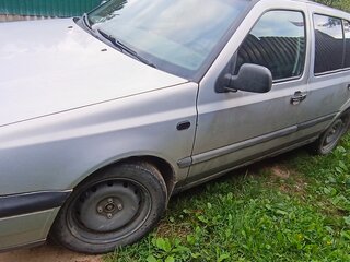 1997 Volkswagen Golf III, серебристый, 115000 рублей, вид 3