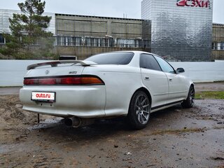 1994 Toyota Mark II VII (X90), белый, 625000 рублей, вид 3