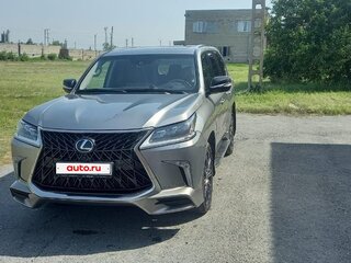 2017 Lexus LX 570 III Рестайлинг 2, серый, 8990000 рублей, вид 2