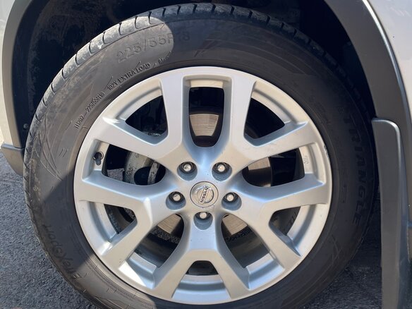 2012 Nissan X-Trail II Рестайлинг, серебристый, 1450000 рублей - вид 9