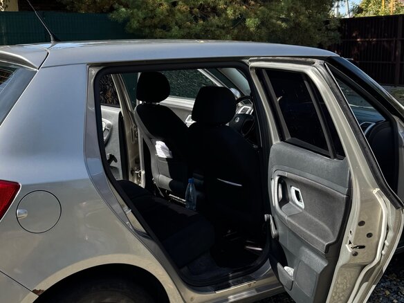 2009 Skoda Fabia II, серый, 590000 рублей - вид 17