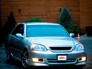 2001 Toyota Mark II IX (X110), серый, 825000 рублей, вид 3