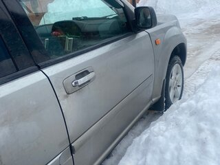 2002 Nissan X-Trail I, серебристый, 555555 рублей, вид 3
