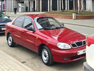 2008 Daewoo Lanos, красный, 450000 рублей, вид 5