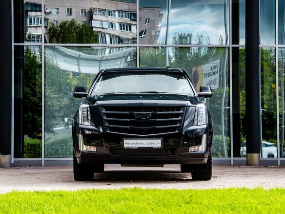 2019 Cadillac Escalade ESV IV, чёрный, 4600000 рублей - вид 2