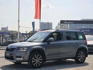 2015 Skoda Yeti I Рестайлинг, серый, 750000 рублей, вид 1