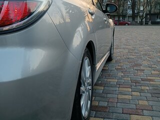 2010 Mazda 6 II (GH) Рестайлинг, серебристый, 850000 рублей, вид 5