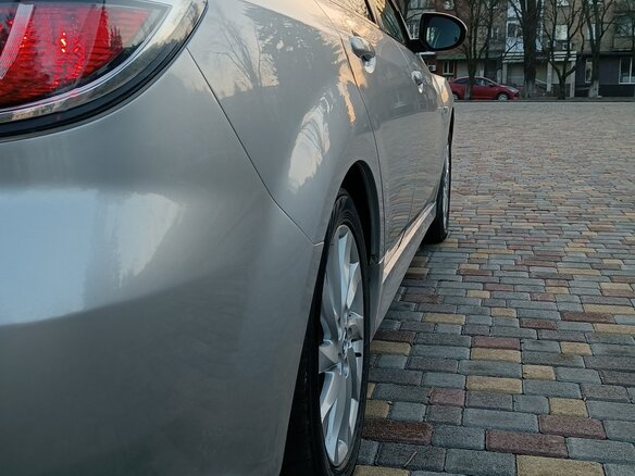 2010 Mazda 6 II (GH) Рестайлинг, серебристый, 850000 рублей - вид 4