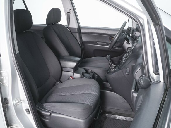 2011 Kia Carens II (UN), серебристый, 850000 рублей - вид 7