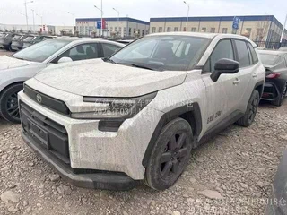 2026 Toyota RAV4 VI (XA60), белый, 4500000 рублей, вид 1