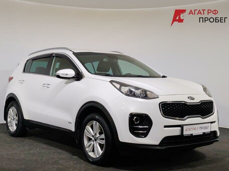 2018 Kia Sportage IV, белый, 1510000 рублей, вид 3
