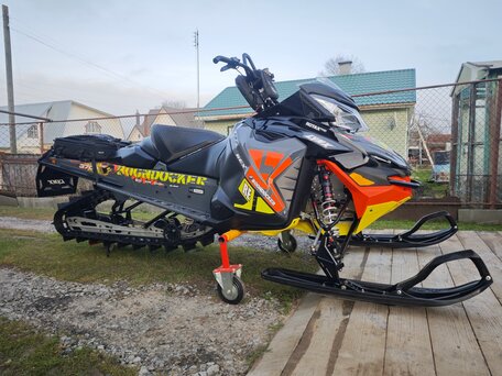 2015 BRP Lynx BoonDocker 800, серый, 1349000 рублей, вид 4