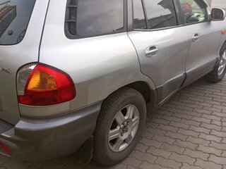 2000 Hyundai Santa Fe I, серебристый, 550000 рублей, вид 2