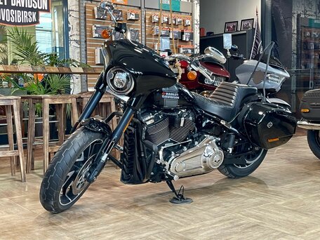 2021 Harley-Davidson Sport Glide, чёрный, 2350000 рублей, вид 4