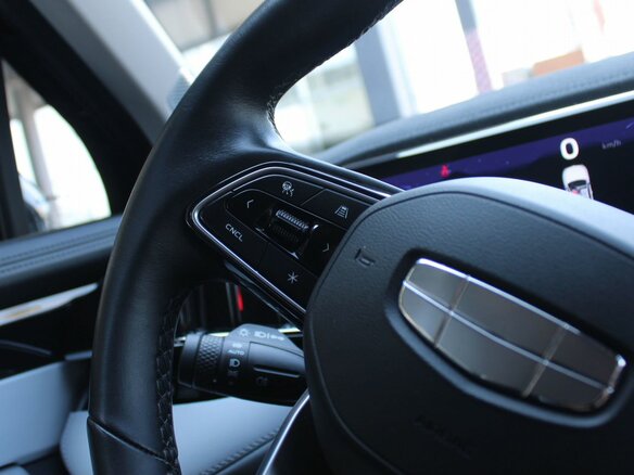 2023 Geely Atlas II, чёрный, 2429000 рублей - вид 9