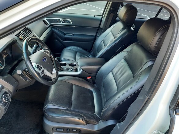 2013 Ford Explorer Sport V, белый, 1700000 рублей - вид 9
