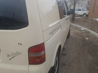 2004 Volkswagen Transporter, бежевый, 950000 рублей, вид 2