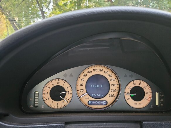 2006 Mercedes-Benz CLK-Класс 200 II (W209) Рестайлинг, чёрный, 700000 рублей - вид 27