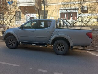 2014 Mitsubishi L200 Easy Select IV Рестайлинг, серебристый, 1450000 рублей, вид 3