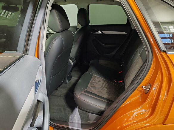 2013 Audi Q3 I (8U), оранжевый, 1355000 рублей - вид 15