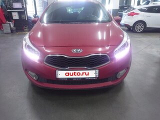 2014 Kia Ceed II, красный, 1200000 рублей, вид 2