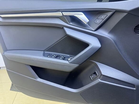 2022 Audi A3 35 TFSI Long IV (8Y), серый, 1890000 рублей - вид 20