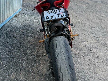 2012 Ducati 1199 Panigale, красный, 800000 рублей, вид 4