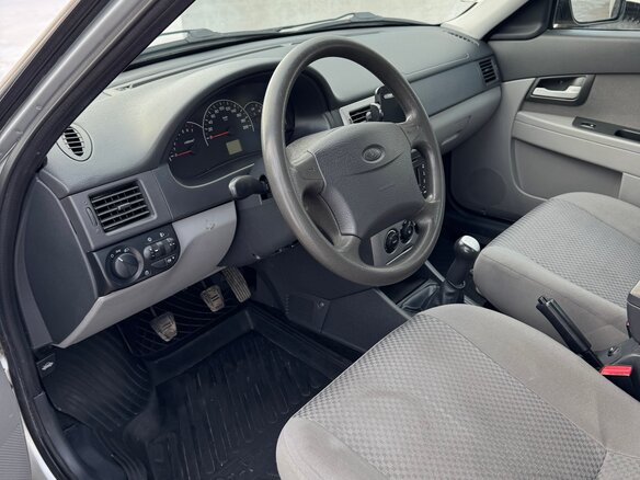 2012 Lada (ВАЗ) Priora I, серебристый, 410000 рублей - вид 19