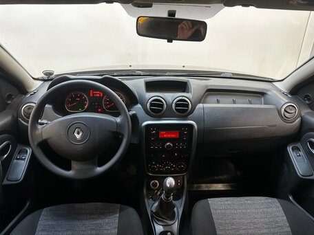 Renault Duster I