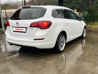 2011 Opel Astra J, белый, 850000 рублей, вид 4