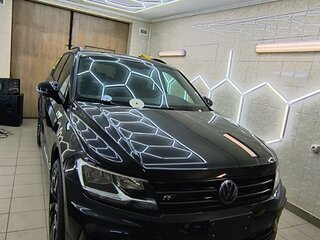 2021 Volkswagen Tiguan Allspace II, чёрный, 2450000 рублей, вид 3