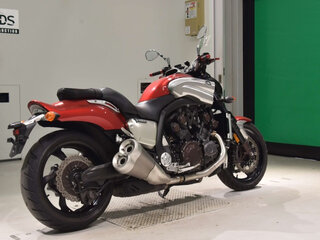 2013 Yamaha VMAX 1700, красный, 1460000 рублей, вид 5