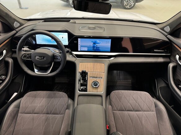 2026 Geely Monjaro I, белый - вид 15