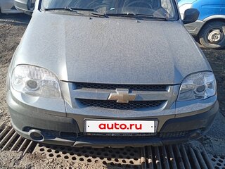 2015 Chevrolet Niva I Рестайлинг, серый, 650000 рублей, вид 1
