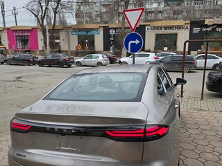 2025 Geely Emgrand II, синий, 1850000 рублей, вид 5