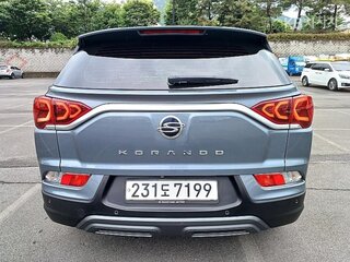 2019 SsangYong Korando IV, серебристый, 1500190 рублей, вид 3