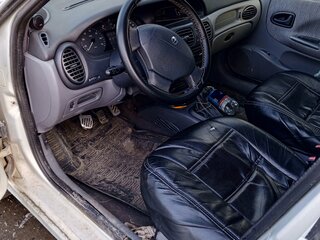 2001 Renault Megane I Рестайлинг, серебристый, 200000 рублей, вид 3