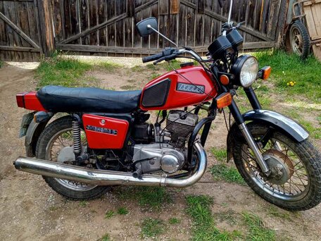 2005 ИЖ Планета, красный, 135000 рублей, вид 1