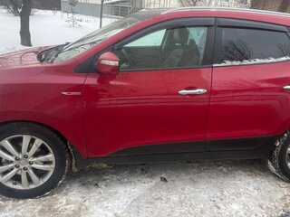 2012 Hyundai ix35 I, красный, 1050000 рублей, вид 2