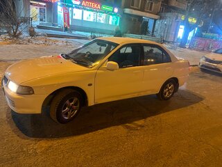 1999 Mitsubishi Lancer VII, белый, 280000 рублей, вид 3
