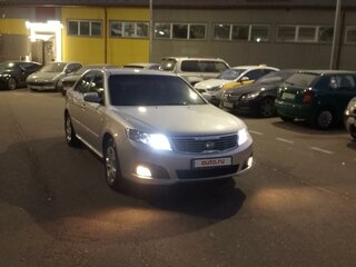 2009 Kia Magentis II Рестайлинг, серебристый, 700000 рублей, вид 3