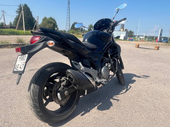 2013 Suzuki SFV 650 Gladius, чёрный, 450000 рублей - вид 1