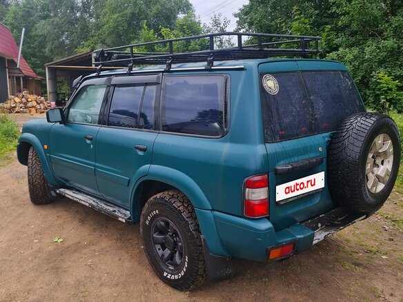 1998 Nissan Patrol V (Y61), зелёный, 900000 рублей - вид 9