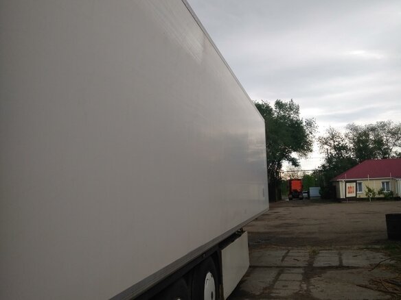 2010 Volvo FH, оранжевый, 4100000 рублей - вид 21