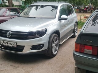 2012 Volkswagen Tiguan I Рестайлинг, серебристый, 800000 рублей, вид 2