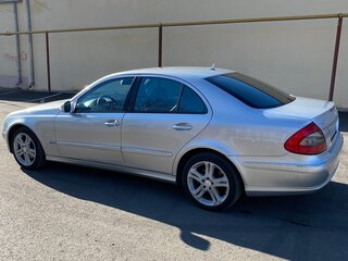 2006 Mercedes-Benz E-Класс 280 III (W211, S211) Рестайлинг, серебристый, 800000 рублей, вид 4