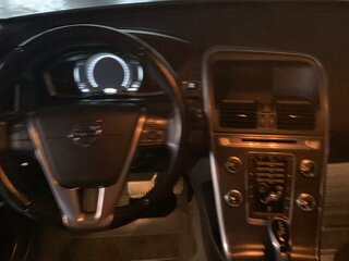 2015 Volvo XC60 I Рестайлинг, коричневый, 2400000 рублей, вид 2